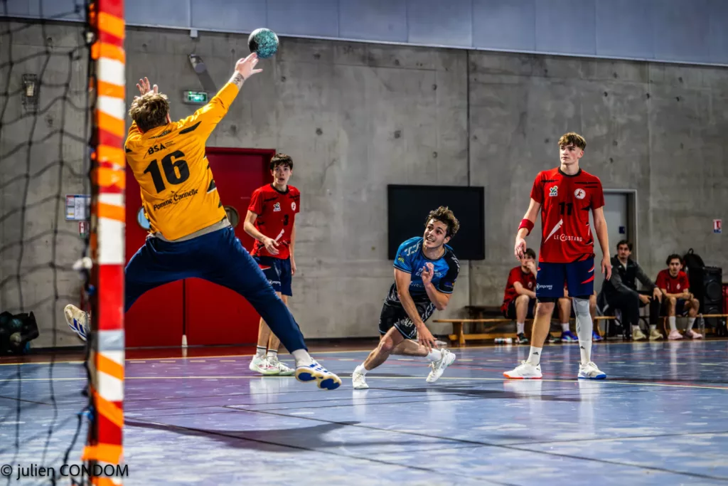 Photo PE2M Handball - Album SG1 vs Isle